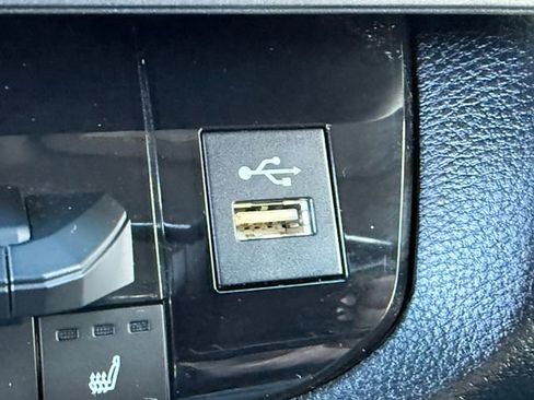 Used 2022 Toyota Tundra SR5 w/ TRD Off-Road Premium Package image 10