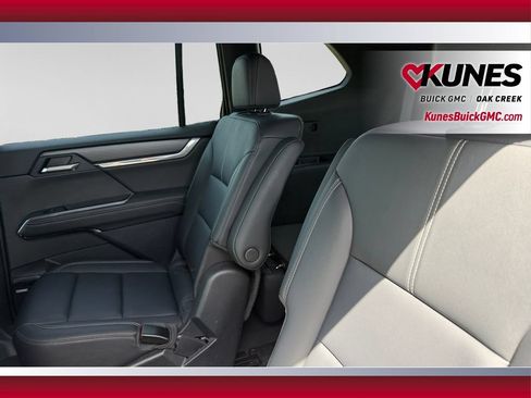 Used 2024 GMC Acadia Elevation AWD/4WD image 34