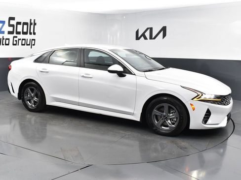 Certified 2023 Kia K5 LXS image 7