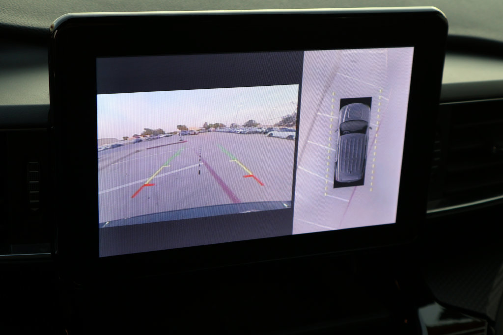 Used 2022 Ford Explorer ST-Line RWD image 22