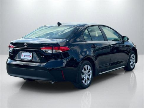 Certified 2026 Toyota Corolla LE FWD image 5