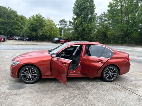 Used 2021 BMW 330i xDrive Sedan w/ Premium Package AWD/4WD image 20