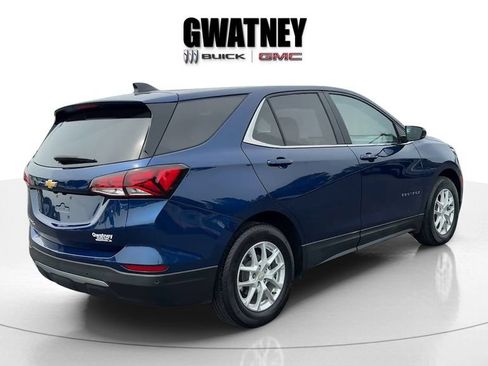 Used 2022 Chevrolet Equinox LT FWD image 5