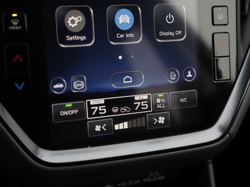 New 2026 Subaru Crosstrek 2.5i Limited w/ Crosstrek Mirror Package image 27