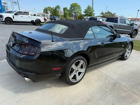 Used 2013 Ford Mustang GT Premium w/ Security Pkg RWD image 8
