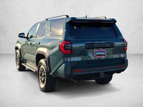 Certified 2025 Toyota 4Runner TRD Off-Road Premium AWD/4WD image 8