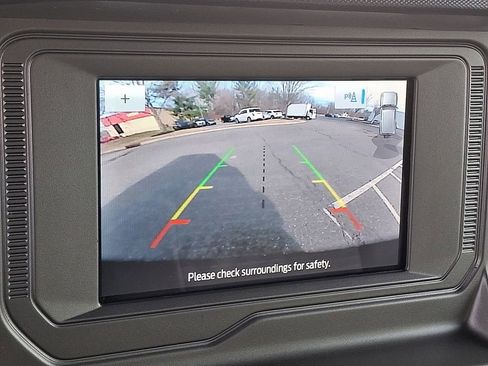 Used 2023 Ford Bronco Outer Banks image 4