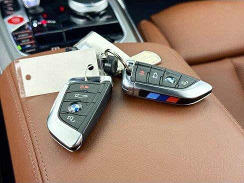 Used 2025 BMW M4 xDrive Competition w/ Executive Package image 17