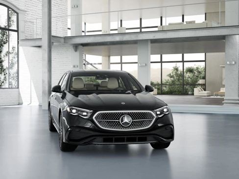 New 2026 Mercedes-Benz E 350 4MATIC Sedan image 8