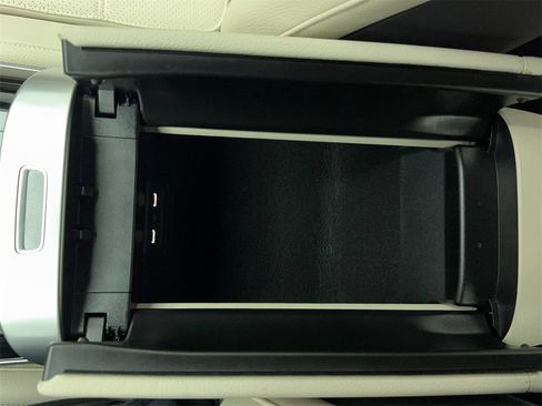 Used 2024 Mercedes-Benz C 300 4MATIC Sedan image 35