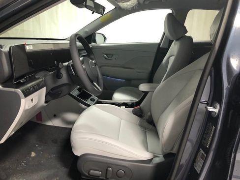 New 2026 Hyundai Kona SEL Premium image 17