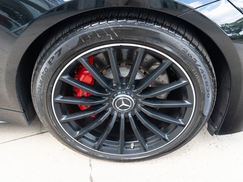 Used 2021 Mercedes-Benz AMG GT 63 image 11