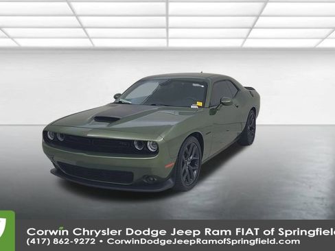 Used 2022 Dodge Challenger R/T image 6