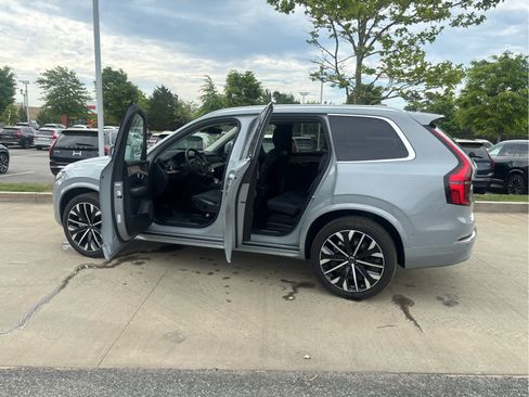 Used 2026 Volvo XC90 B6 Plus AWD/4WD image 24