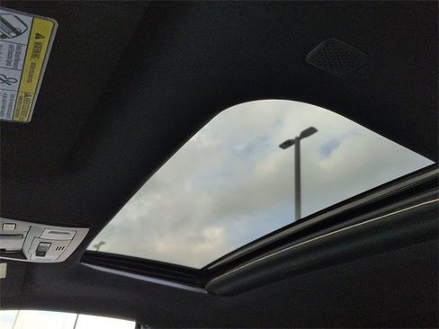 Certified 2023 Toyota Tacoma TRD Off-Road w/ TRD Premium Off Road Package image 16