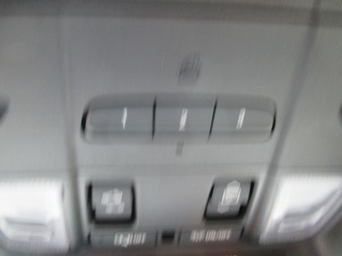 Used 2020 Cadillac XT4 Premium Luxury w/ Cold Weather Package image 20