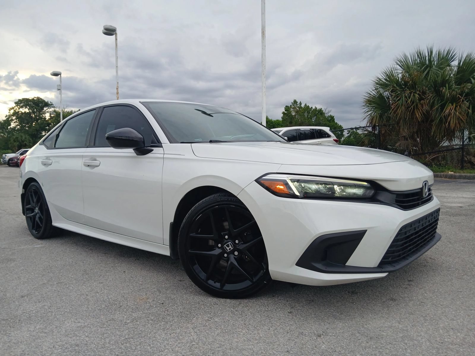 Used 2023 Honda Civic Sport image 1