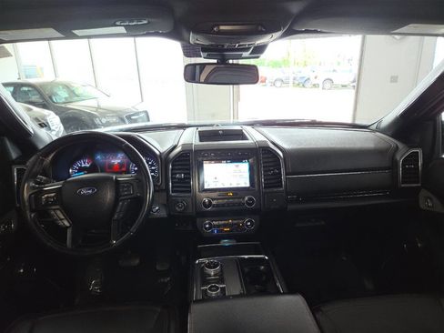 Used 2019 Ford Expedition Limited w/ Equipment Group 303A AWD/4WD image 23