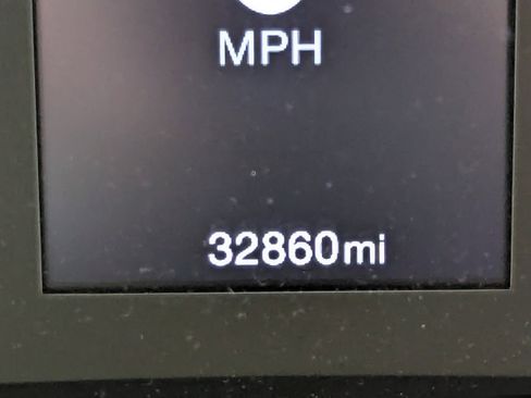 Used 2019 Jeep Renegade Latitude image 5