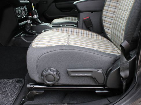 New 2026 Jeep Gladiator Sport AWD/4WD image 14