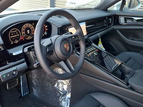 New 2026 Porsche Panamera 4 AWD/4WD image 4