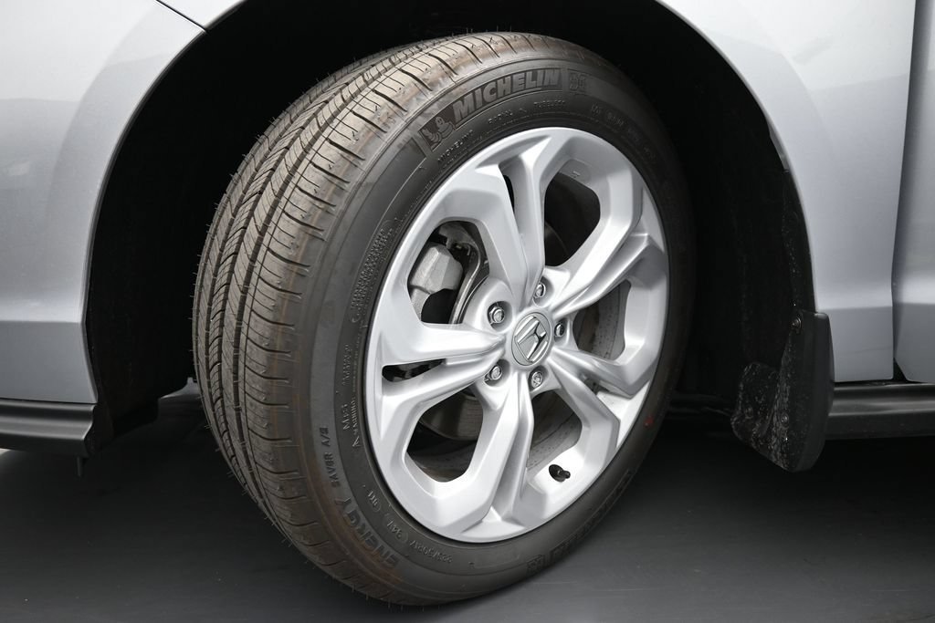 New 2025 Honda Accord LX image 16