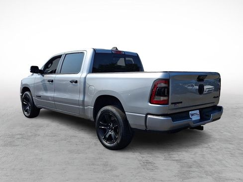 Used 2023 RAM 1500 Big Horn AWD/4WD image 3