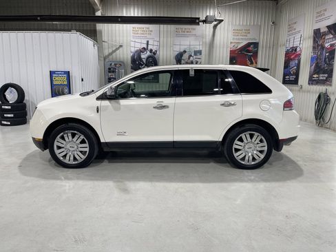 Used 2008 Lincoln MKX AWD image 5
