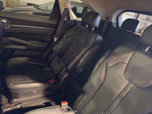 Used 2022 Kia Sorento SX AWD/4WD image 7