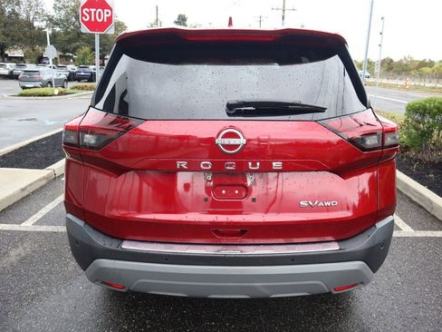 Certified 2023 Nissan Rogue SV AWD/4WD image 7