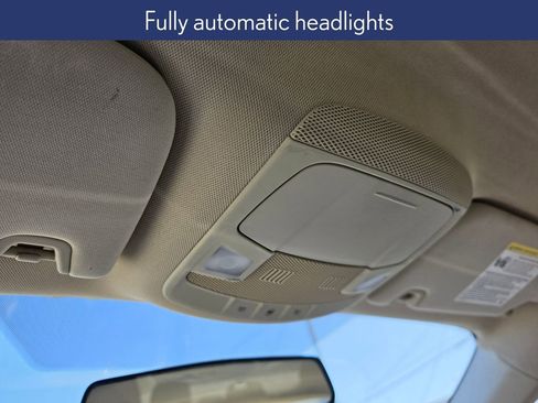 Used 2013 Ford Fusion SE FWD image 9
