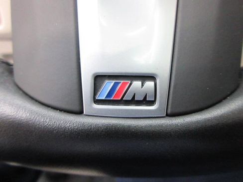 Used 2024 BMW X5 xDrive40i w/ M Sport Package AWD/4WD image 16