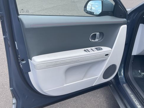 Certified 2024 Hyundai Ioniq 5 Limited AWD/4WD image 17