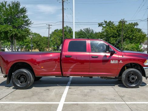 Used 2017 RAM 3500 Tradesman w/ Chrome Appearance Group image 7
