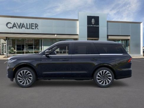 New 2025 Lincoln Navigator Black Label image 3
