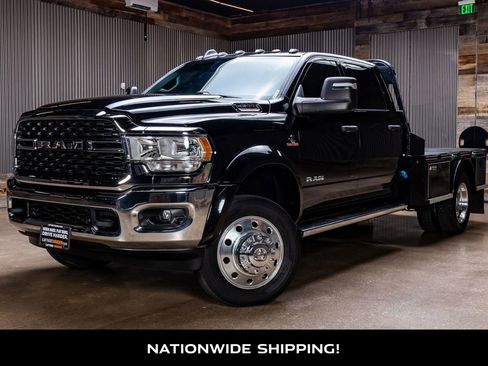 Used 2024 RAM 4500 SLT w/ Quick Order Package 2YG SLT AWD/4WD image 4