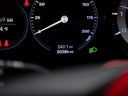 Used 2023 Porsche 911 Carrera S RWD image 49