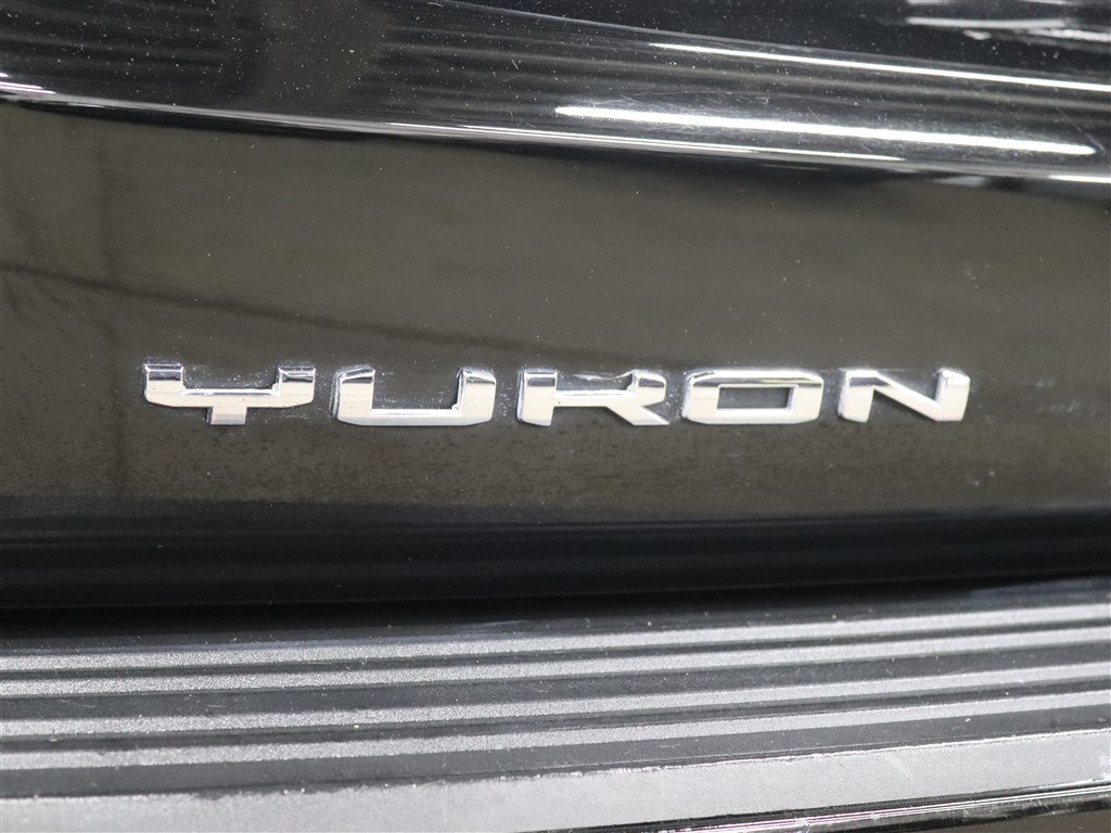 Used 2022 GMC Yukon AT4 AWD/4WD image 7