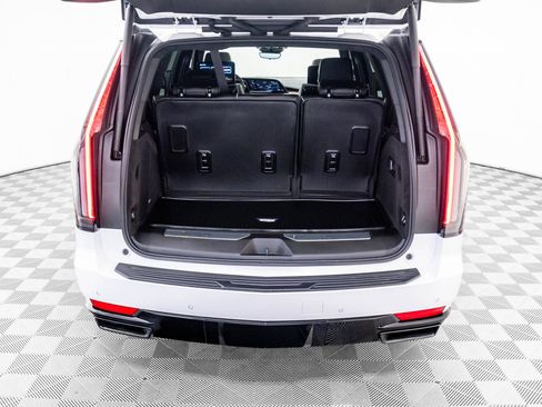 Certified 2023 Cadillac Escalade Sport Platinum w/ LPO, ONYX Package AWD/4WD image 42