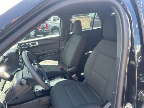 New 2025 Ford Explorer 4WD Police Interceptor image 16