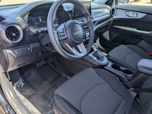 Certified 2024 Kia Forte LXS FWD image 23