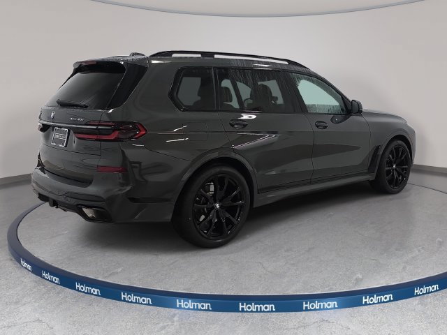 Certified 2025 BMW X7 xDrive40i w/ M Sport Package AWD/4WD image 5