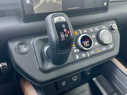 Certified 2024 Land Rover Defender 130 X image 20