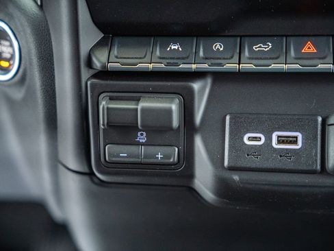 New 2026 Chevrolet Silverado 1500 Custom Trail Boss AWD/4WD image 27