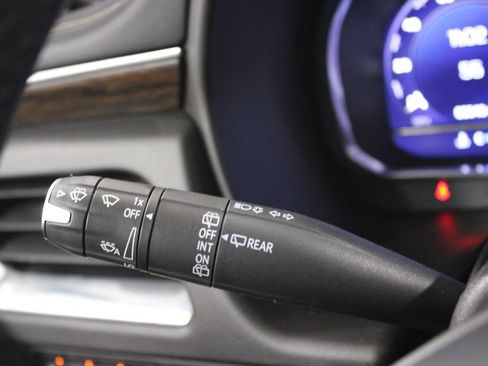 Used 2024 Chevrolet Tahoe Premier image 44