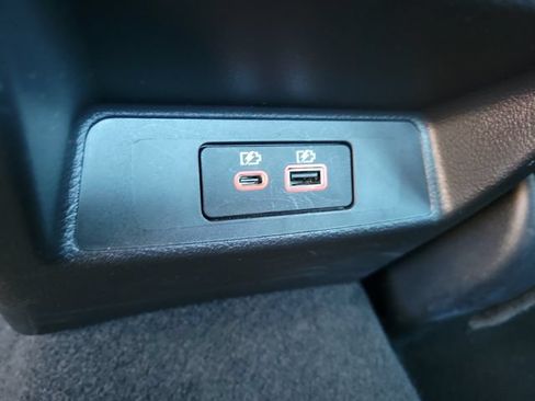 Used 2025 Nissan Altima 2.5 SV FWD image 16
