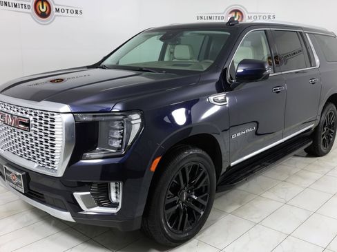Used 2023 GMC Yukon XL Denali w/ LPO, Floor Liner Package AWD/4WD image 5