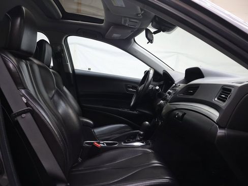 Used 2020 Acura ILX image 10