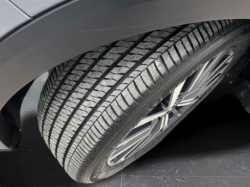 Used 2024 Nissan Kicks SR w/ SR Premium Package image 29