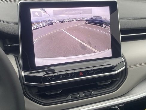 New 2026 Jeep Compass Limited image 41